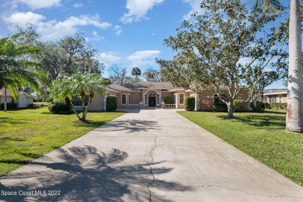 Unit for sale at 3520 Oakhill Drive, Titusville, FL 32780