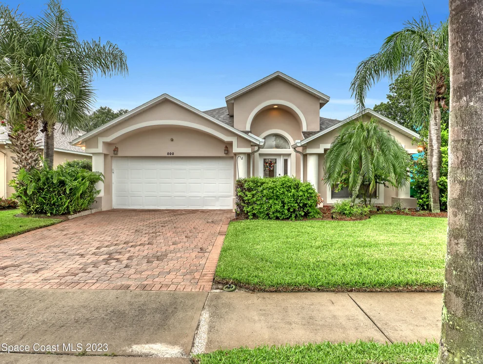 Unit for sale at 800 Sunset Lakes Drive, Merritt Island, FL 32953
