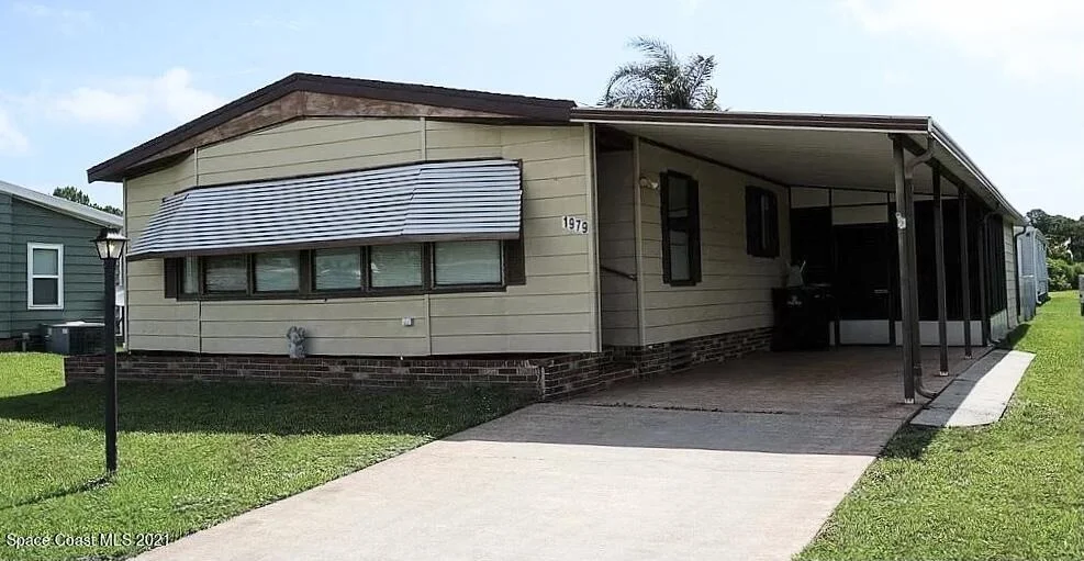 Unit for sale at 1979 Live Oak Street NE, Palm Bay, FL 32905