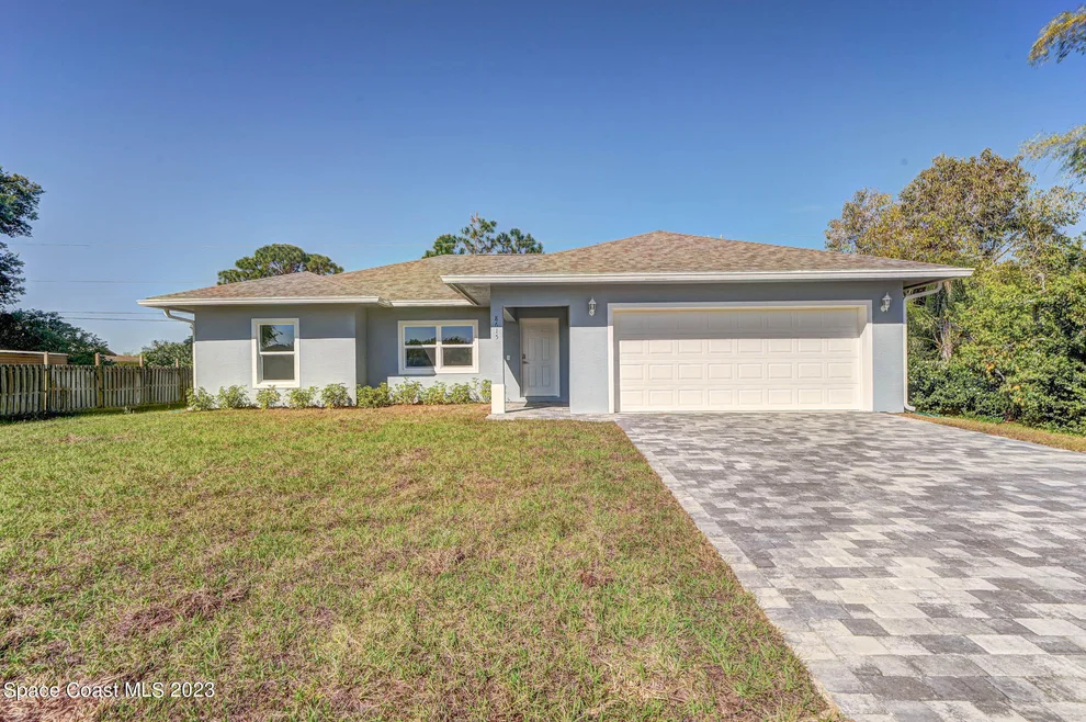 Unit for sale at 8615 103rd Avenue, Vero Beach, FL 32967