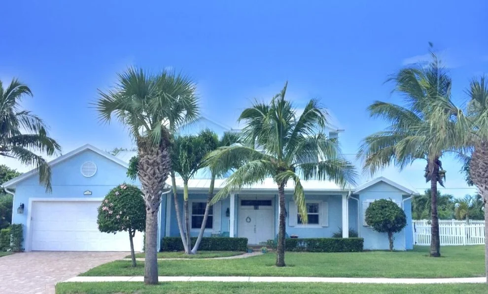 Unit for sale at 104 Windemere Place, Melbourne Beach, FL 32951