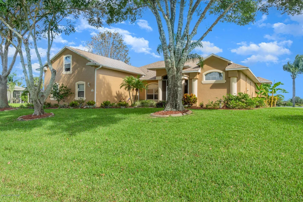 Unit for sale at 335 Lake View Lane, Grant-Valkaria, FL 32909