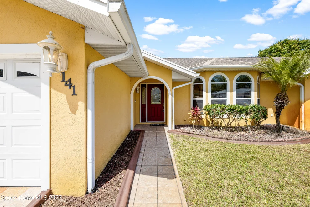 Unit for sale at 141 Hammock Road SE, Palm Bay, FL 32909