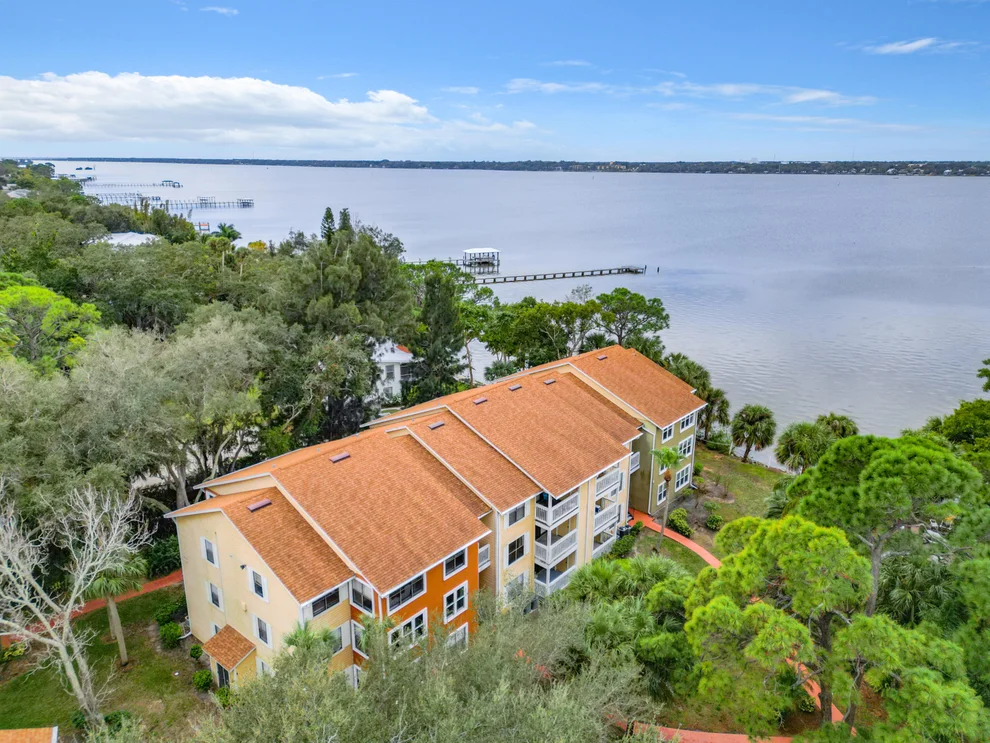 Unit for sale at 225 S Tropical Trail S, Merritt Island, FL 32952