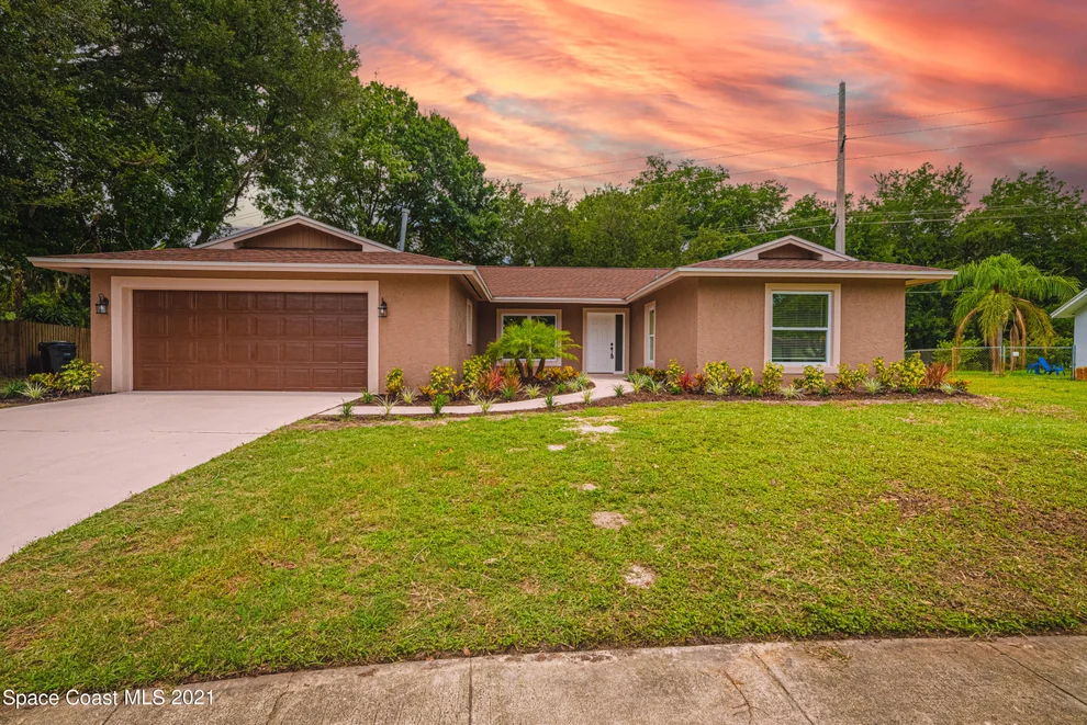 Unit for sale at 2755 Las Palmas Drive, Titusville, FL 32780