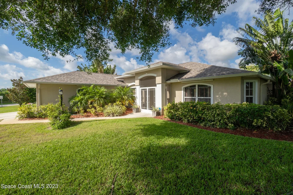 Unit for sale at 720 S Easy Street, Sebastian, FL 32958