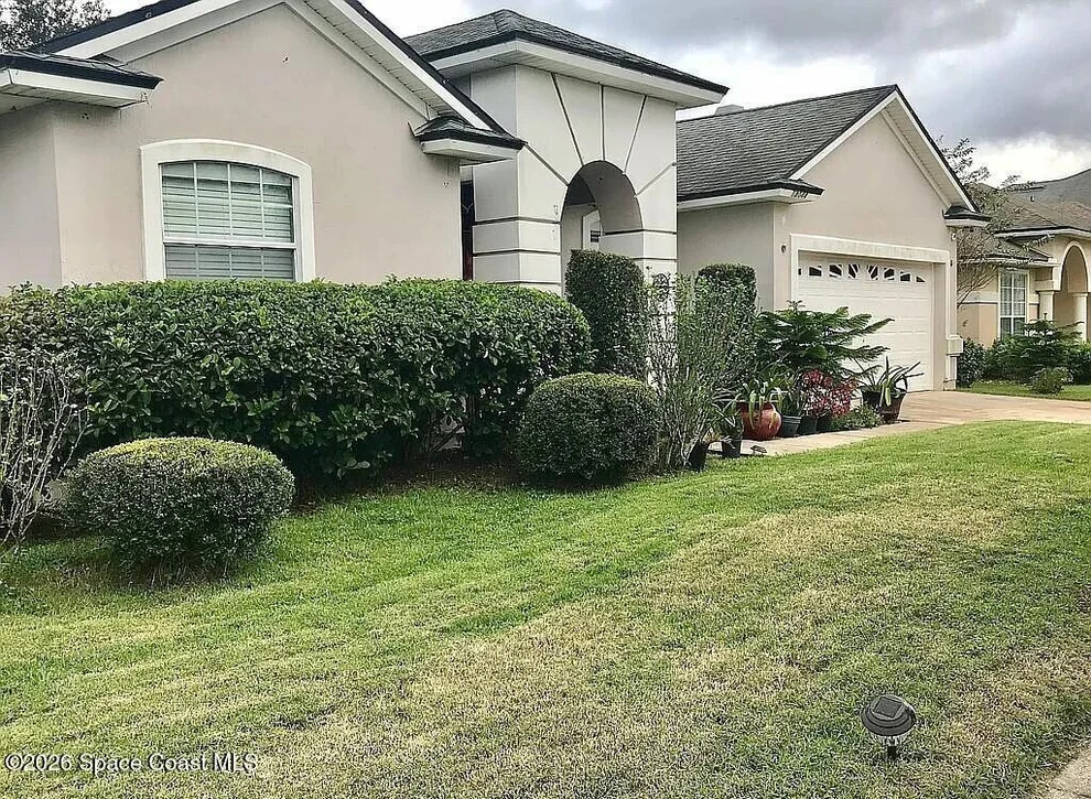 Unit for sale at 13044 Notre Dame Lane N, Jacksonville, FL 32218