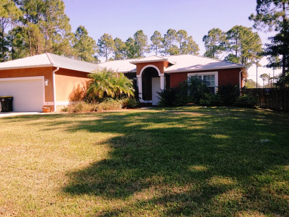 Unit for sale at 831 SE Algaringo Avenue, Palm Bay, FL 32909