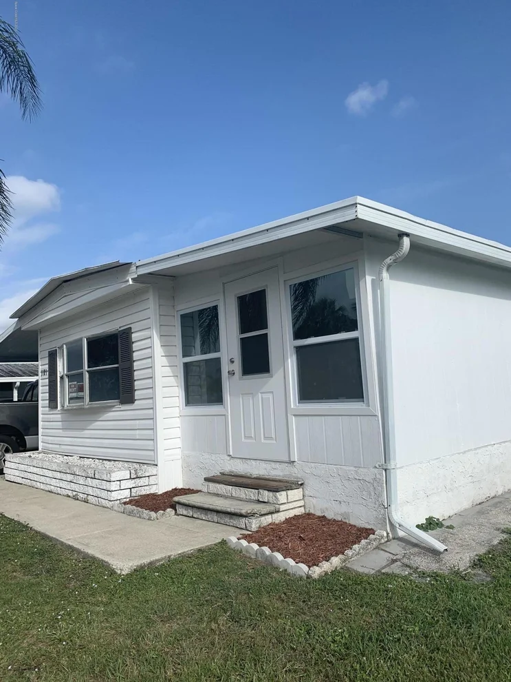 Unit for sale at 1183 NE Center Lane NE, Palm Bay, FL 32907
