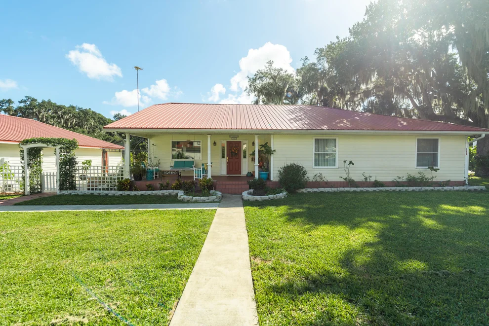 Unit for sale at 152 E Halifax Avenue, Oak Hill, FL 32759