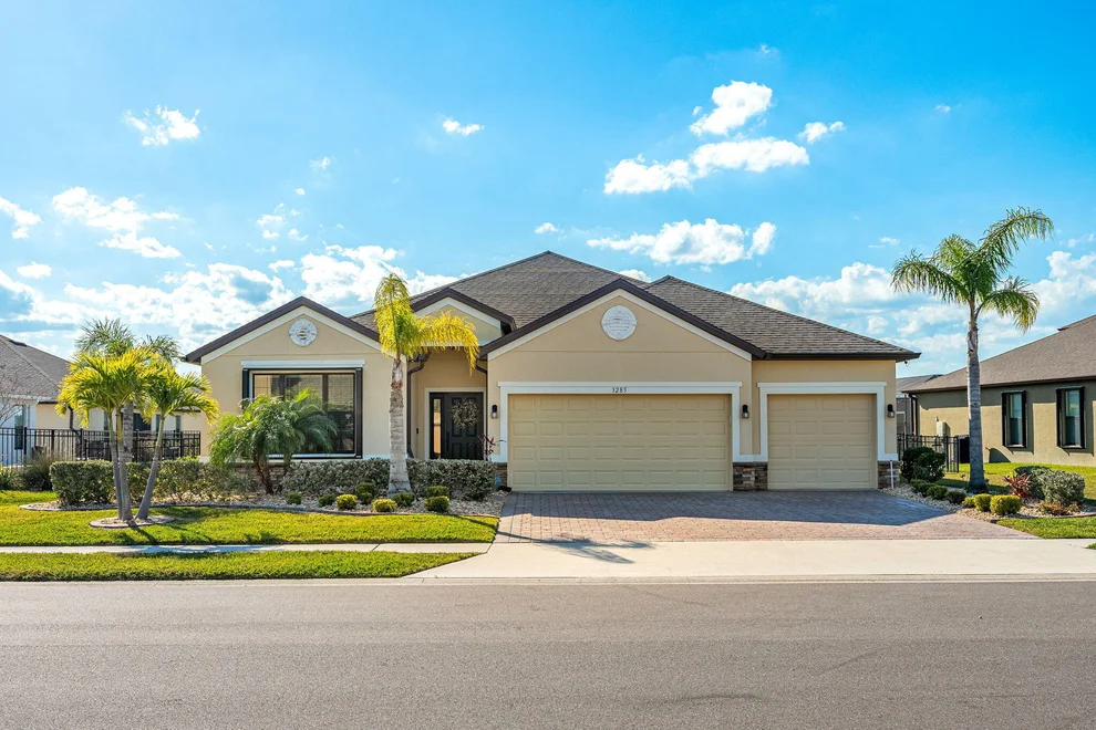 Unit for sale at 3285 Salt Marsh Circle, West Melbourne, FL 32904
