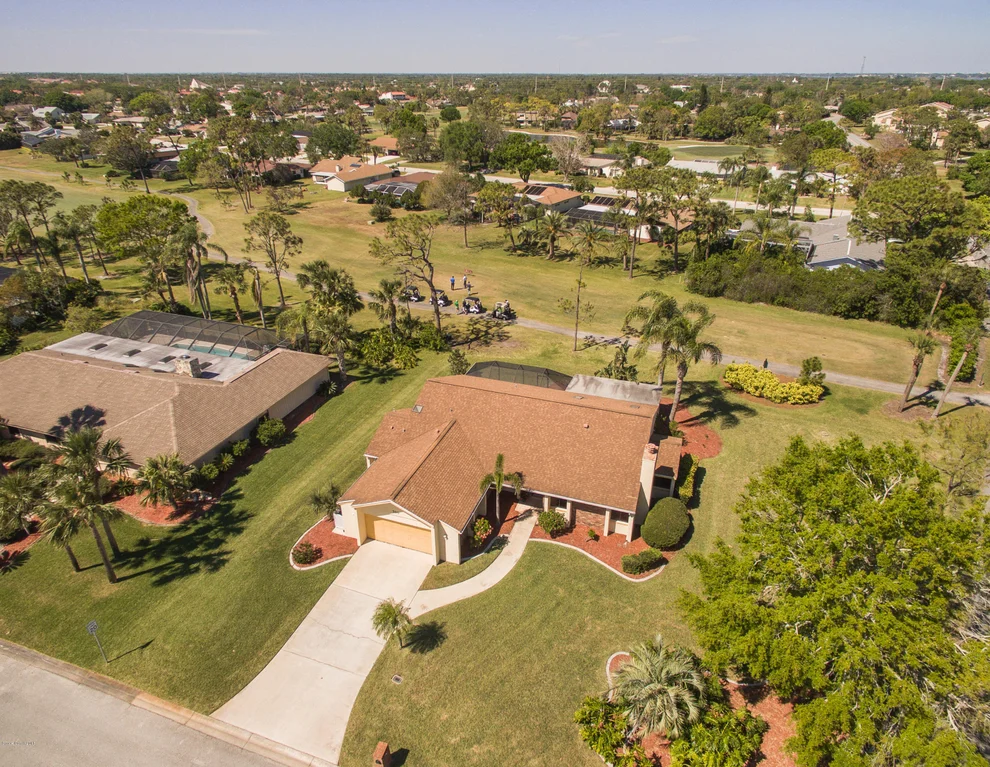 Unit for sale at 700 Whispering Pines Circle, Melbourne, FL 32940