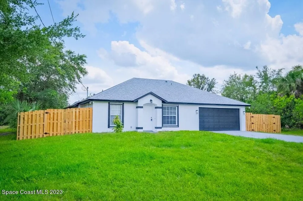 Unit for sale at 572 Garbelmann Street, Palm Bay, FL 32908