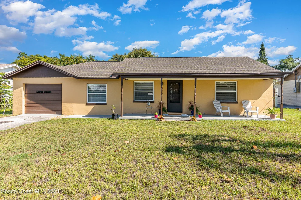 Unit for sale at 570 Loveridge Drive, Melbourne, FL 32935