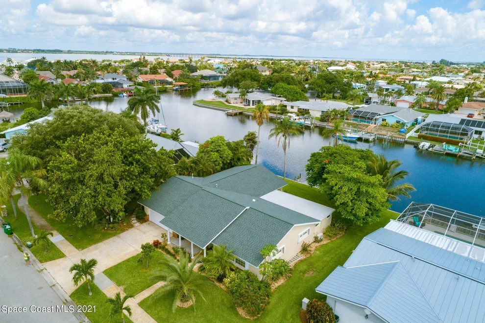 Unit for sale at 467 Aruba Court, Satellite Beach, FL 32937