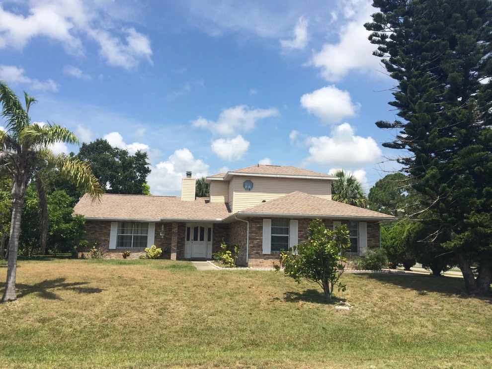 Unit for sale at 598 NE Dunn Avenue, Palm Bay, FL 32907