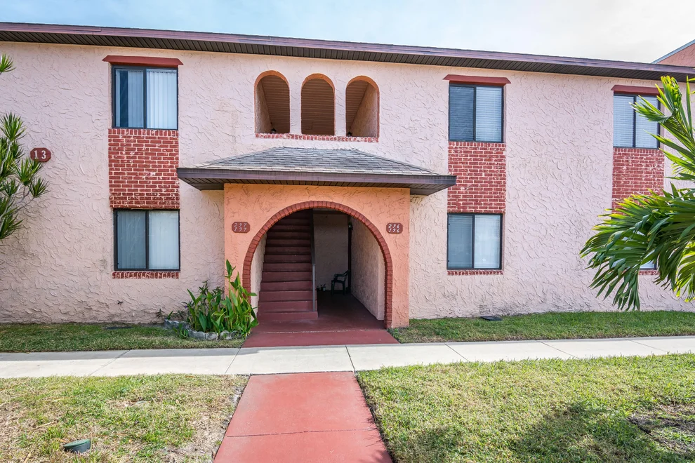 Unit for sale at 296 San Juan Circle, Melbourne, FL 32935