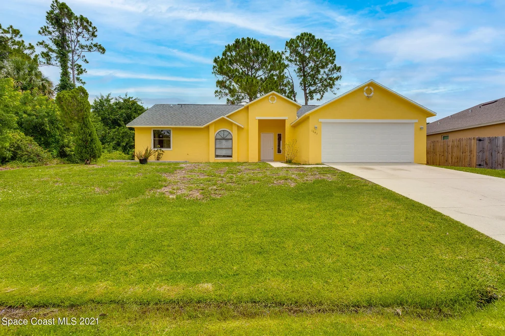 Unit for sale at 1643 Shamrock Avenue SE, Palm Bay, FL 32909