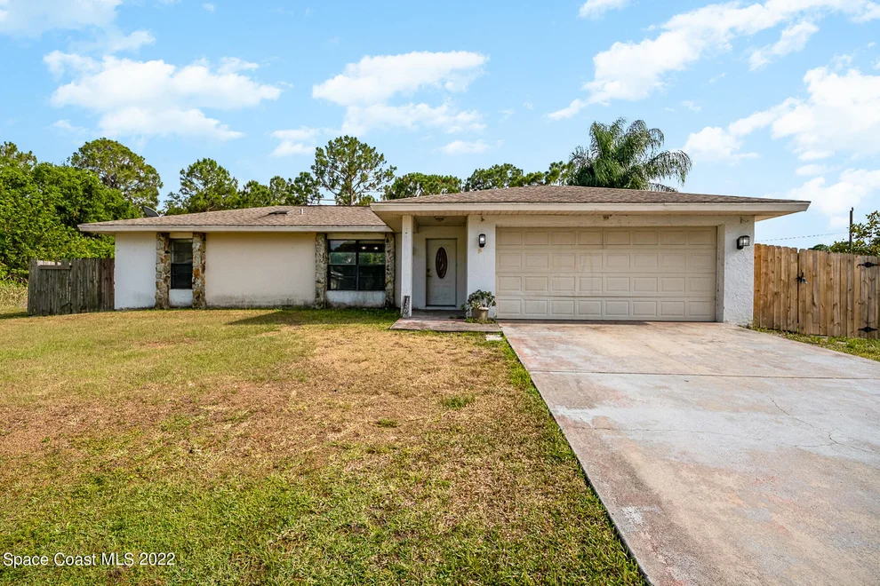 Unit for sale at 1566 San Diego Street SE, Palm Bay, FL 32909