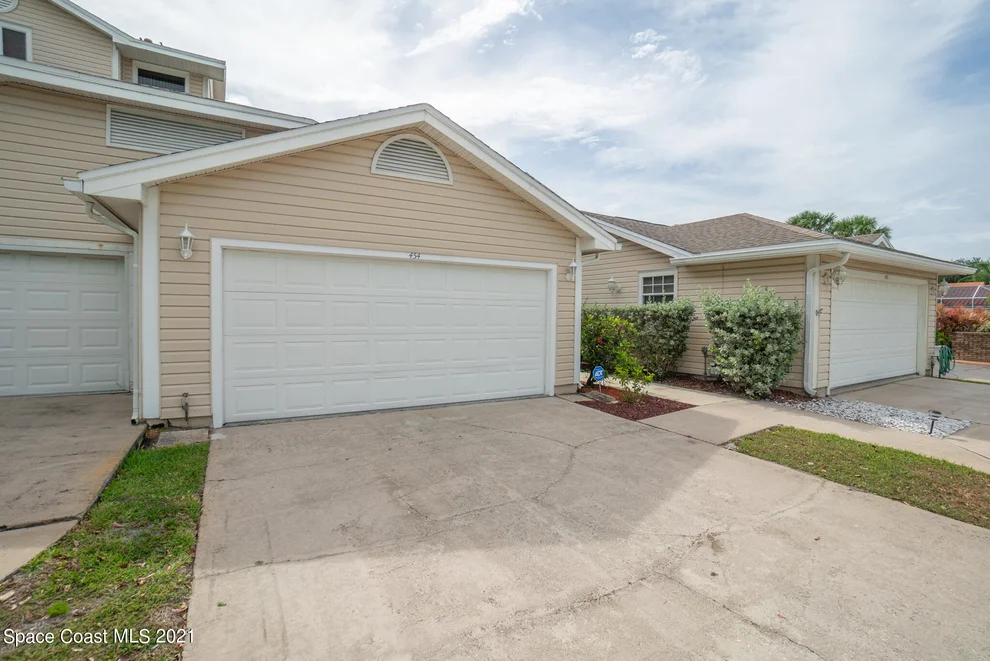 Unit for sale at 454 Prestwick Court, Melbourne, FL 32940