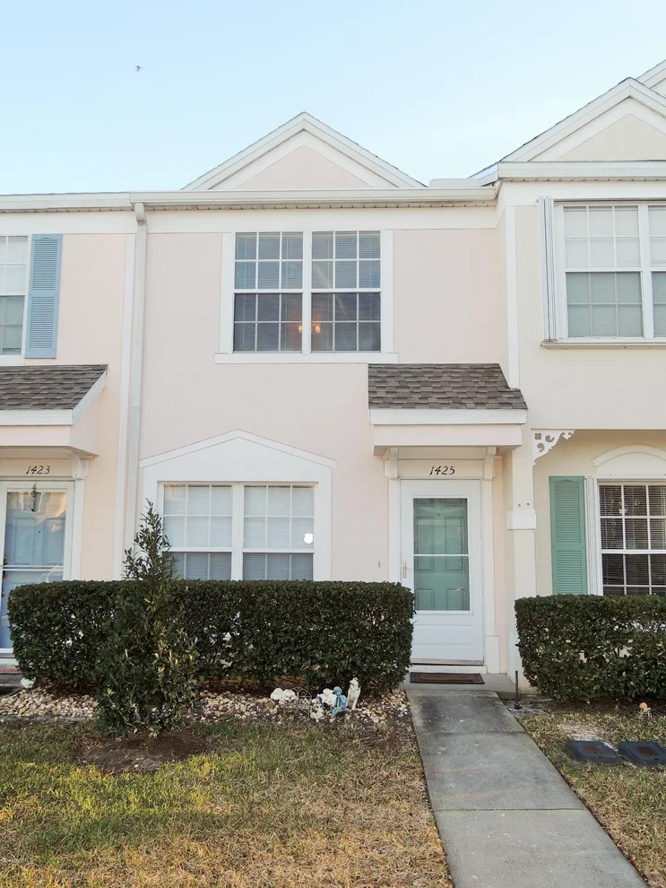 Unit for sale at 1425 Hampton Park Lane, Melbourne, FL 32940