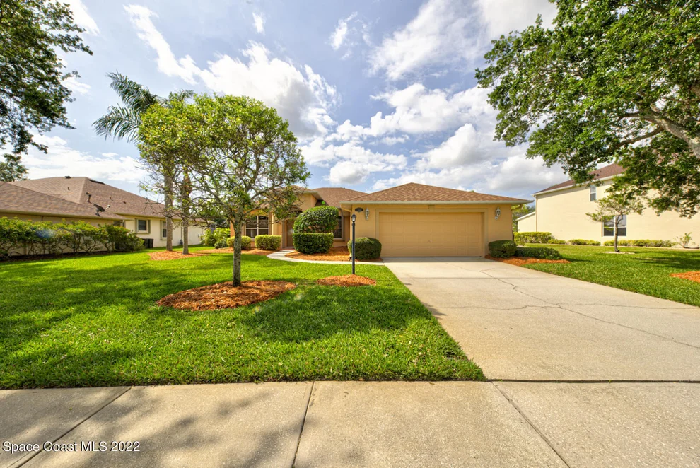 Unit for sale at 5948 Newbury Circle, Melbourne, FL 32940