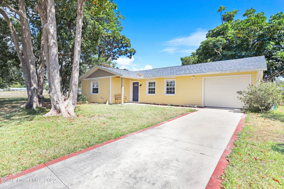 Unit for sale at 3384 Elizabeth Street, West Melbourne, FL 32904