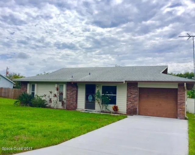 Unit for sale at 423 Dunbar Avenue NE, Palm Bay, FL 32907