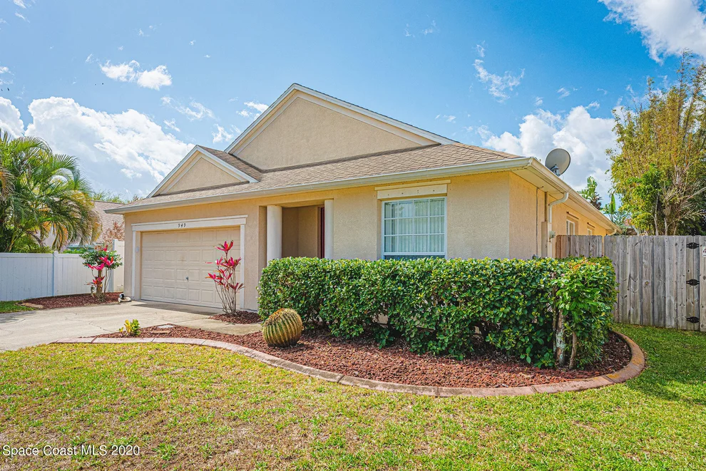 Unit for sale at 949 Riviera Point Drive, Rockledge, FL 32955