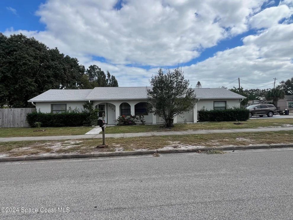 Unit for sale at 1707 Pine Street, Melbourne, FL 32901