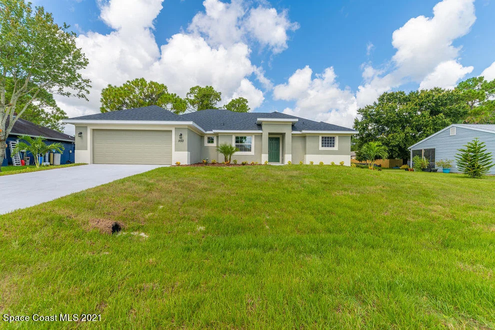 Unit for sale at 950 Cloverleaf Avenue SE, Palm Bay, FL 32909