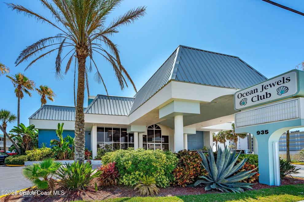 Unit for sale at 935 N Atlantic Avenue, Daytona Beach, FL 32118
