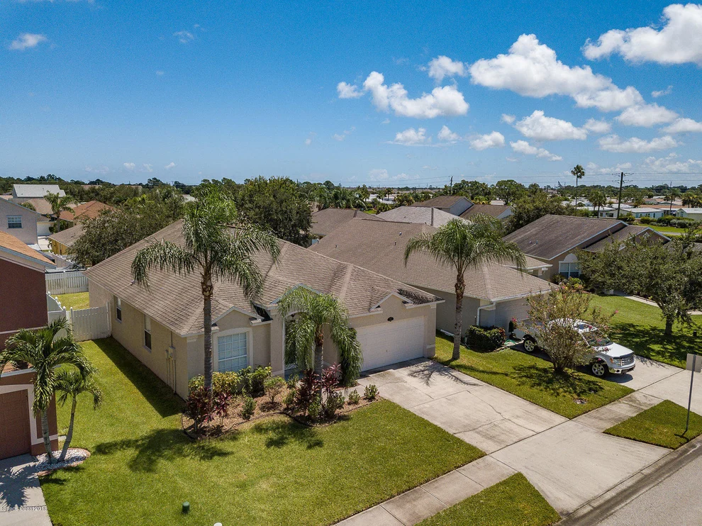 Unit for sale at 324 Sedgewood Circle, West Melbourne, FL 32904