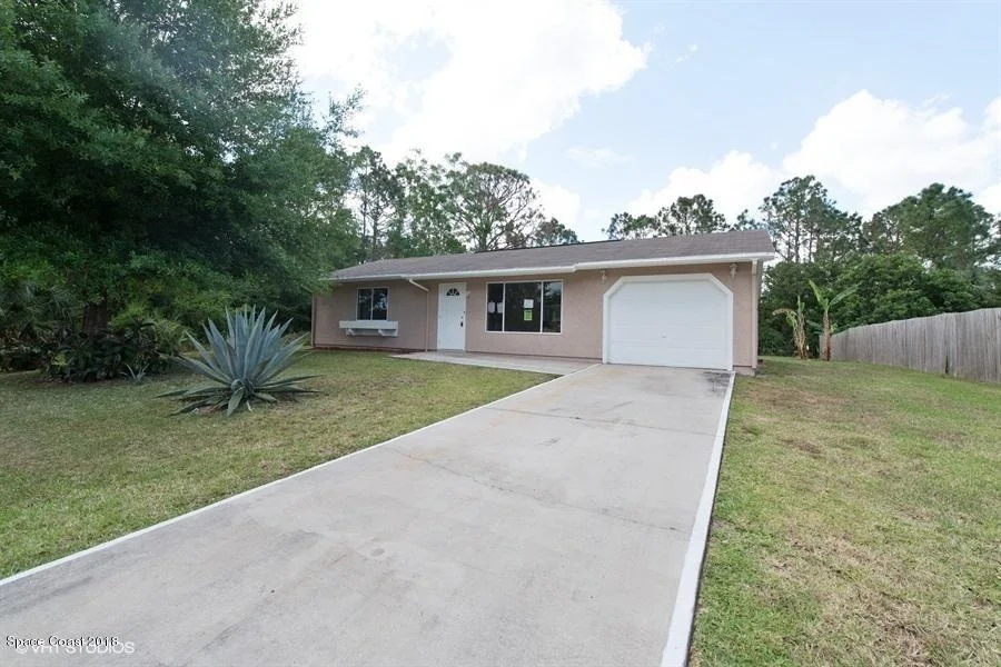 Unit for sale at 200 SE Ensenada Street SE, Palm Bay, FL 32909