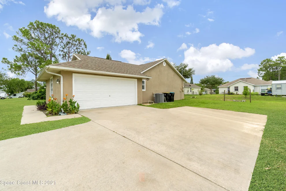 Unit for sale at 1526 Hardwicke Street NW, Palm Bay, FL 32907