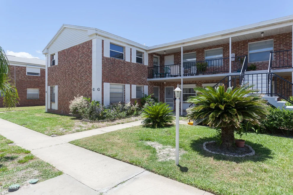Unit for sale at 190 E Olmstead Drive, Titusville, FL 32780