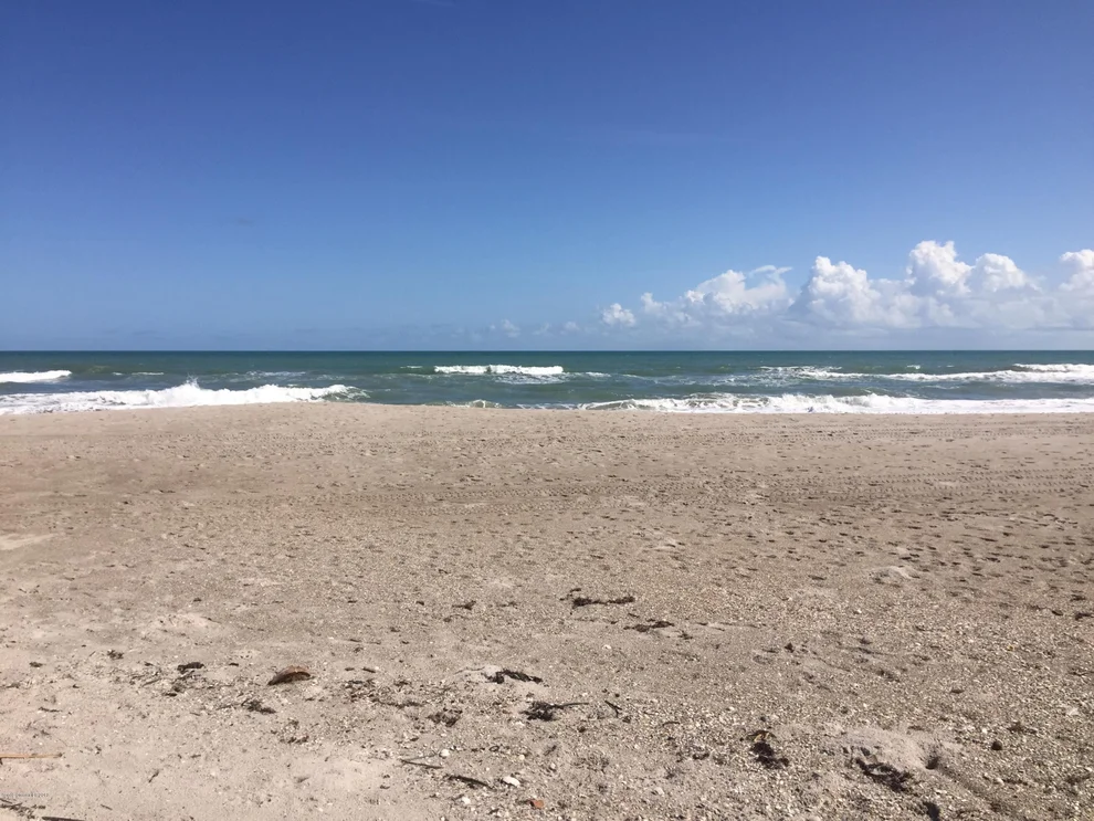 Unit for sale at 995 N Highway A1a, Indialantic, FL 32903