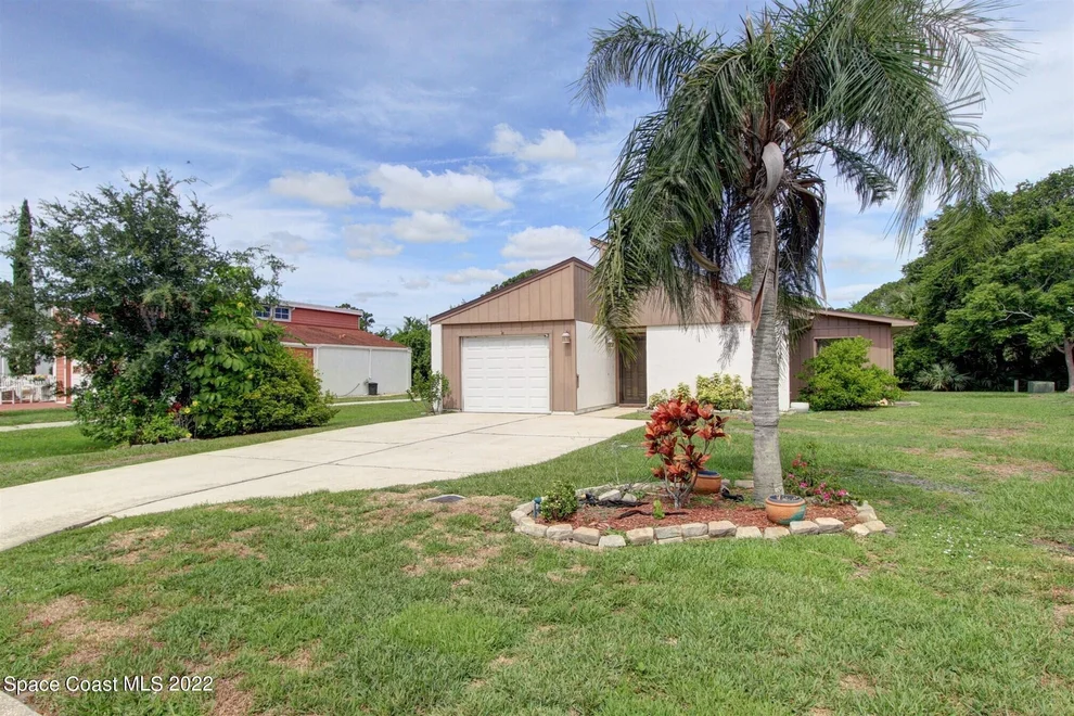 Unit for sale at 130 Woodside Drive, Melbourne, FL 32940