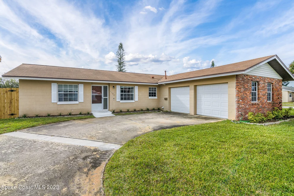 Unit for sale at 1385 S Harbor Drive, Merritt Island, FL 32952
