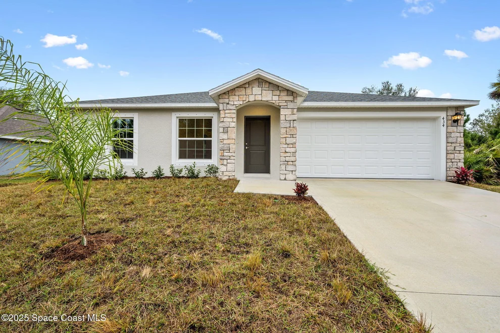 Unit for sale at 434 Hansare Street SW, Palm Bay, FL 32908