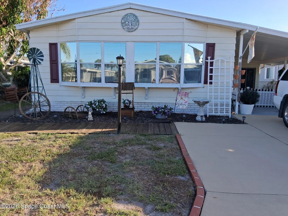 Unit for sale at 480 Egret Circle, Micco, FL 32976
