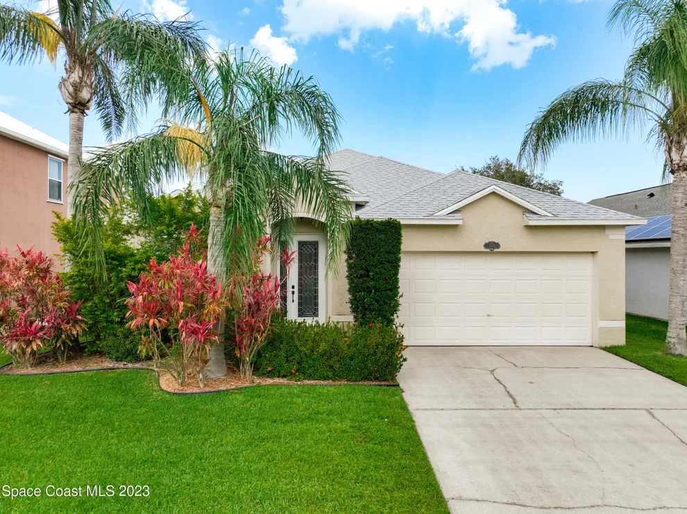 Unit for sale at 324 Sedgewood Circle, West Melbourne, FL 32904