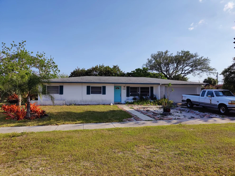 Unit for sale at 115 E Avenue B, Melbourne, FL 32901
