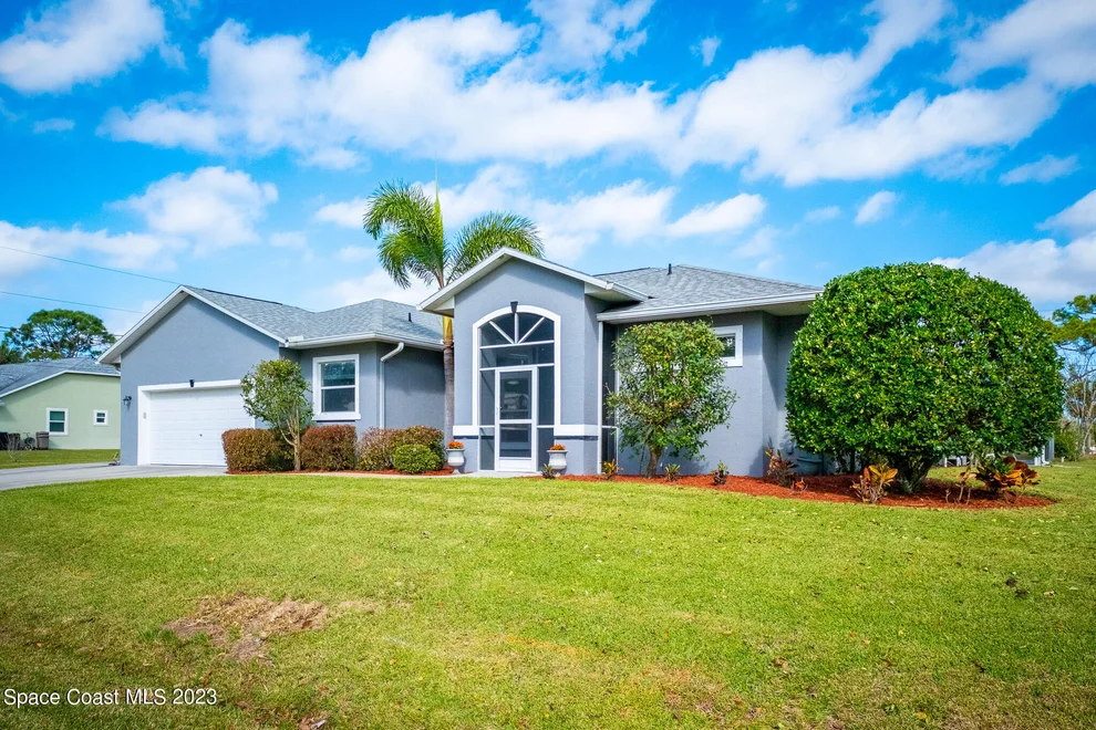 Unit for sale at 115 Peckham Street NE, Palm Bay, FL 32907