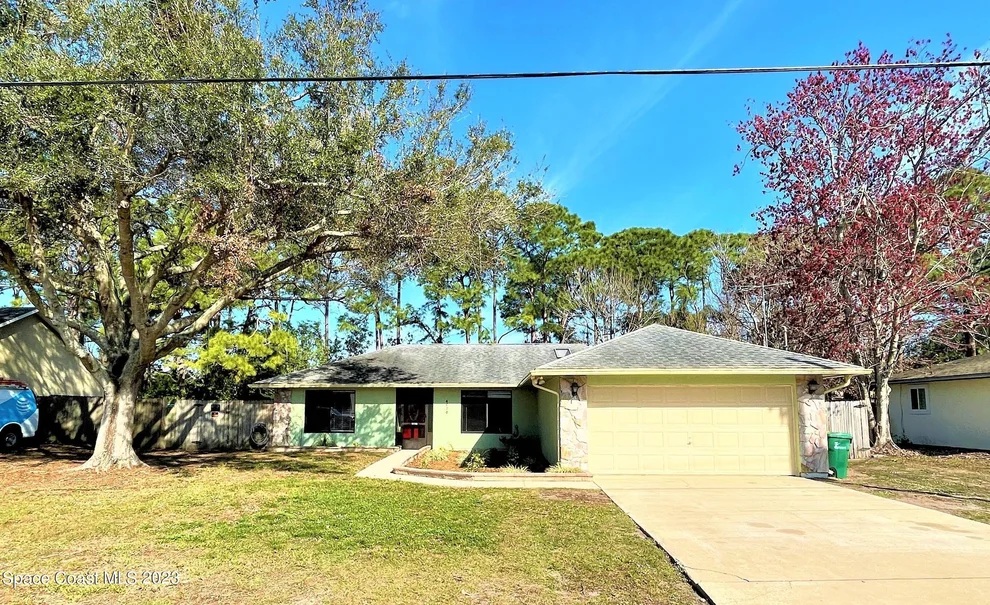 Unit for sale at 4670 Greenhill Street, Cocoa, FL 32927