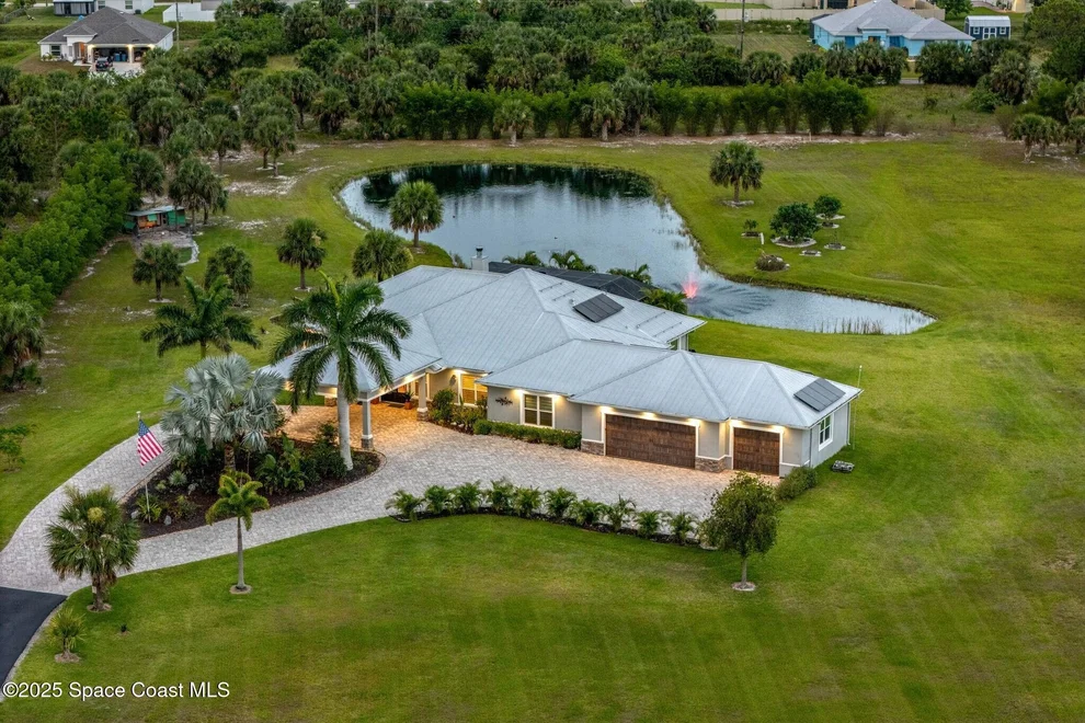 Unit for sale at 2141 Madden Avenue SW, Palm Bay, FL 32908