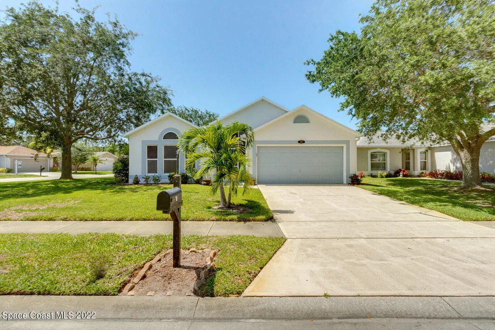 Unit for sale at 1272 White Oak Circle, Melbourne, FL 32934