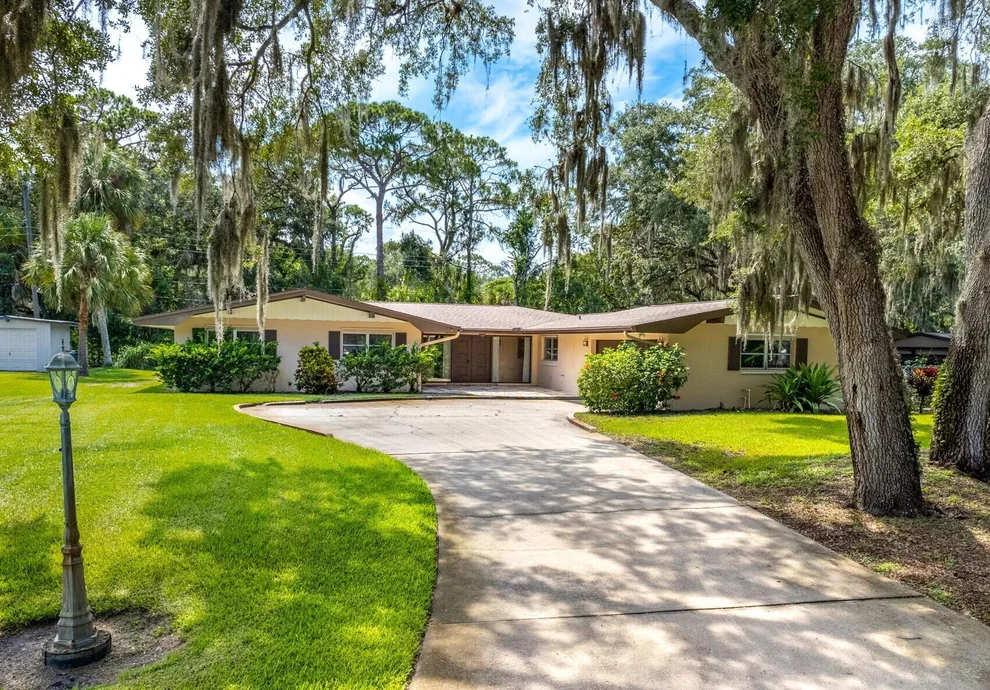 Unit for sale at 343 Meadowwood Lane, Melbourne, FL 32904