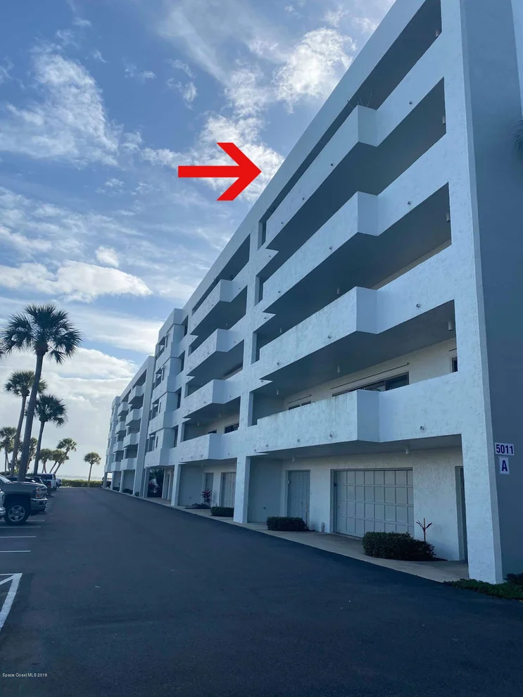 Unit for sale at 5011 NE Dixie Highway NE, Palm Bay, FL 32905