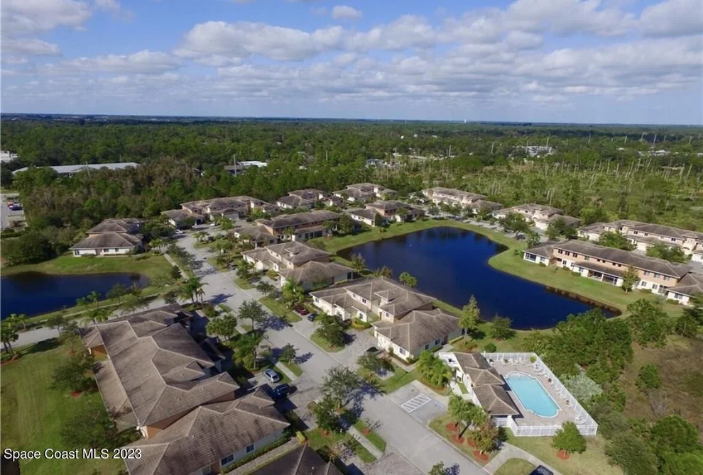 Unit for sale at 2505 Langrove Lane SW, Vero Beach, FL 32962